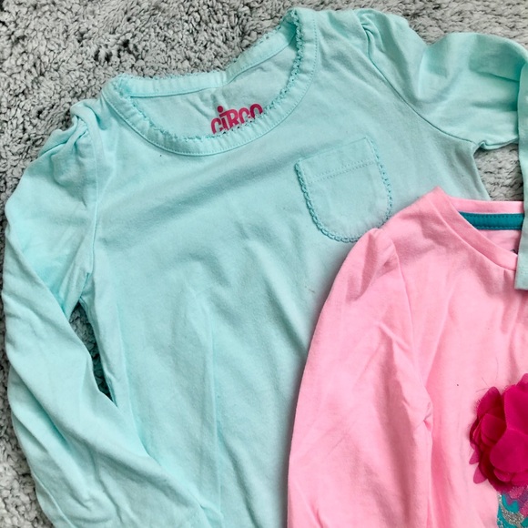 🔔2 shirt bundle Teal and Pink - Picture 3 of 4